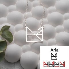 Kişiye Özel İsimli Logo Kolye – Gizemli ve Eşsiz Tasarım