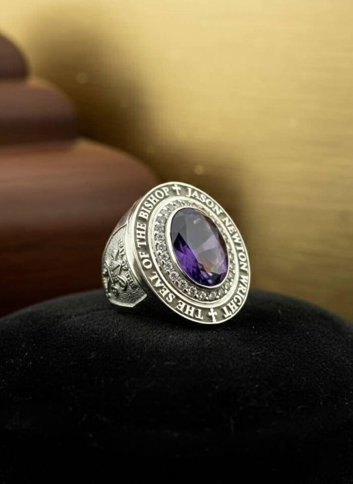 Kişiye Özel İsim Yazılı Ametist Taşlı Gümüş Piskopos Yüzüğü