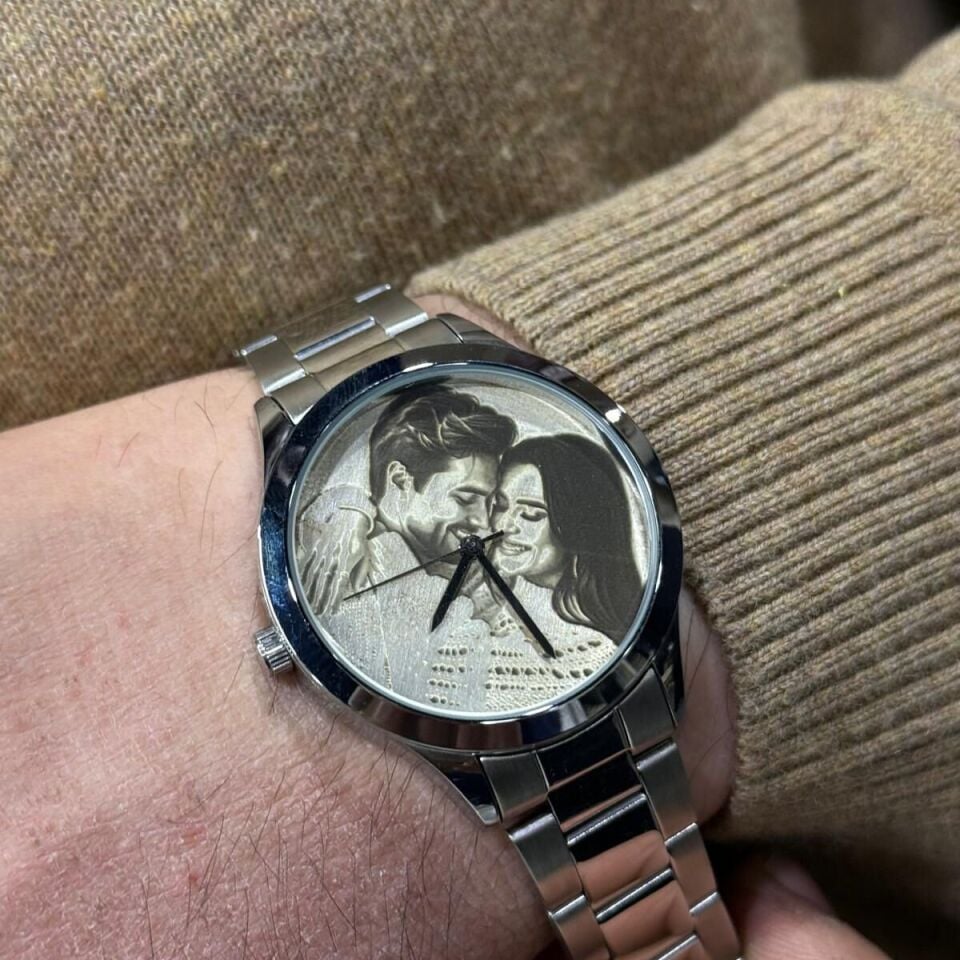 Premium Gümüş İşlemeli Fotoğraflı Saat