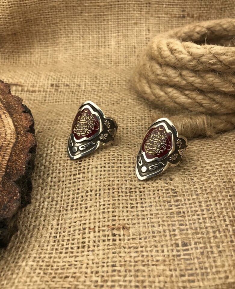 Kişiselleştirilebilir Yazılı Gümüş Zihgir Yüzük - Kırmızı Mine Kaplama