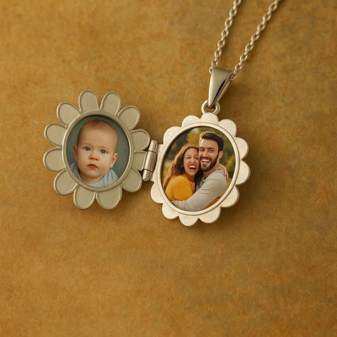 Anılarla Dolu Papatya Kolye – Fotoğraf Saklama Özellikli Kişisel Hediye