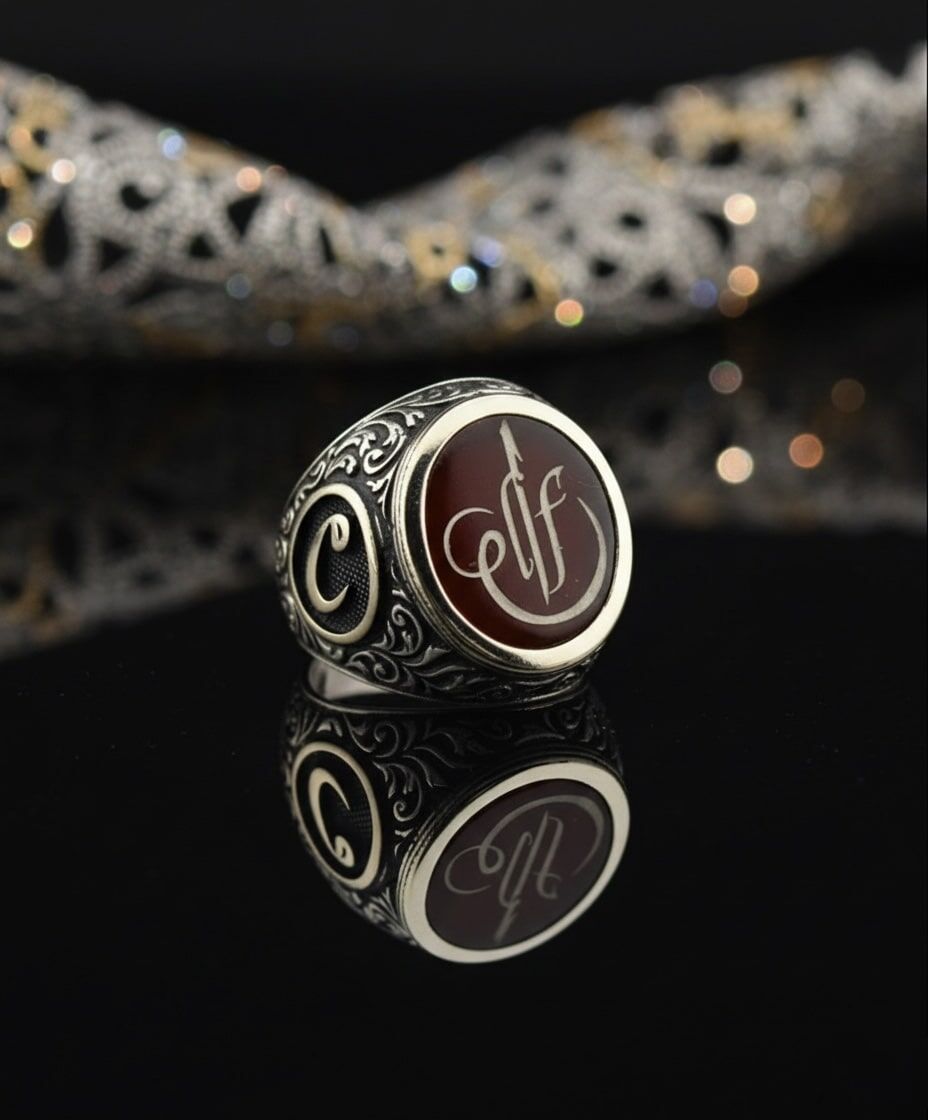 Gümüş Üzeri Mine Kaplama Elif Tasarımlı Erkek Yüzük - Kişiye Özel Harf Detaylı