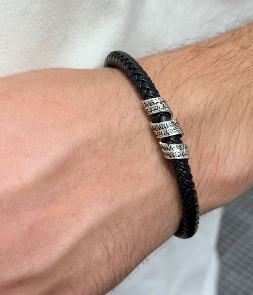 Ayetel Kürsi Yazılı Burgulu Gümüş ve Hakiki Deri Bileklik – tarikusta.com 16cm