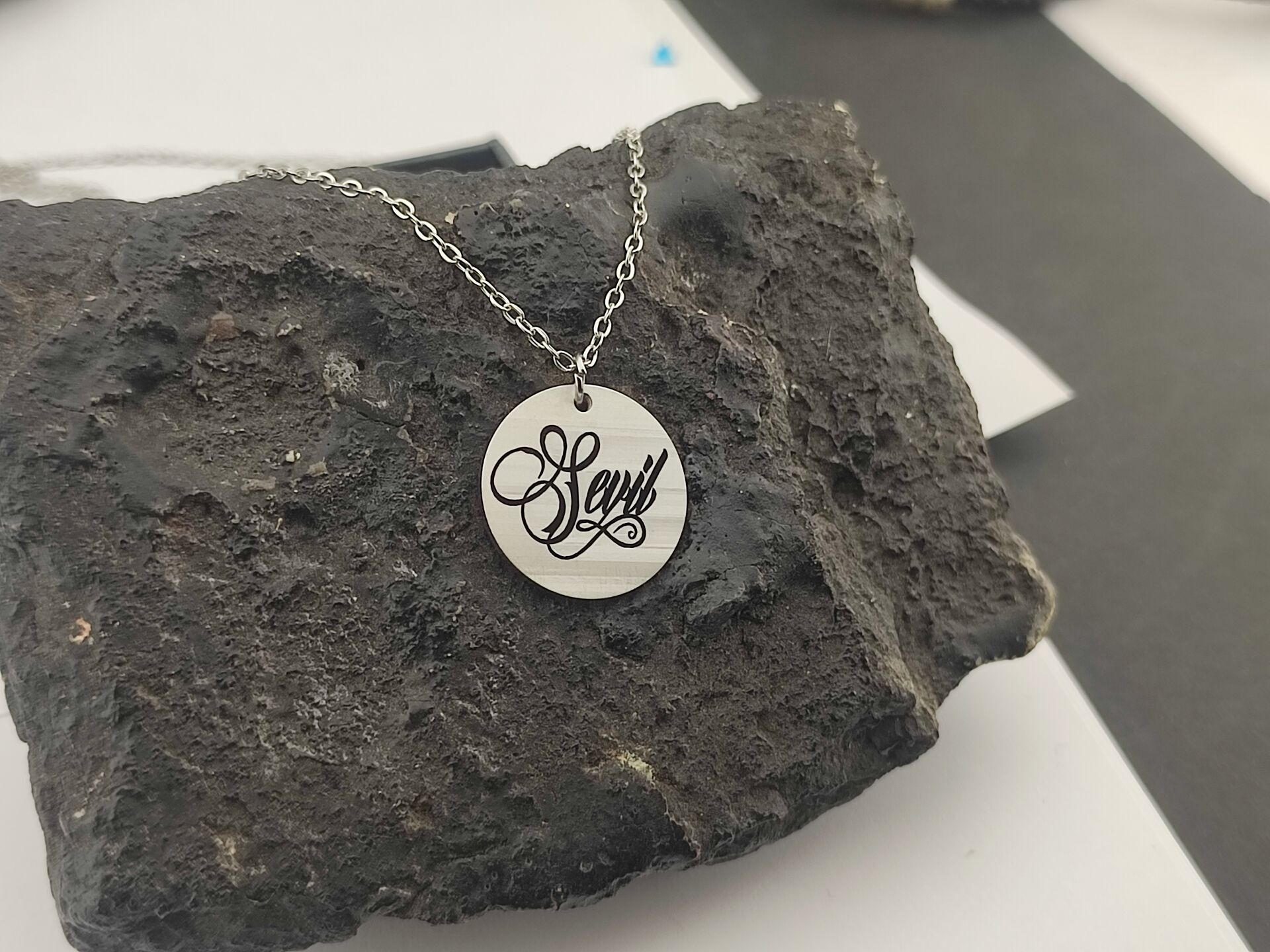 Kişiye Özel İsim Kolye – Paslanmaz, Kararma Yapmaz, Anlamlı Hediye Seçeneği Gümüş - Silver - 65 cm