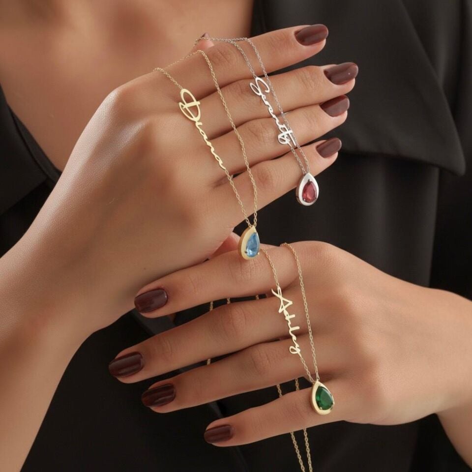 Kişiye Özel İsim Yazılı Damla Kolye