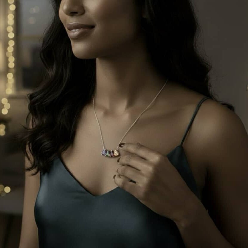 Damla Kesim Renkli Taşlı Aile Kolyesi - 1'den 5'e Taş Seçeneği